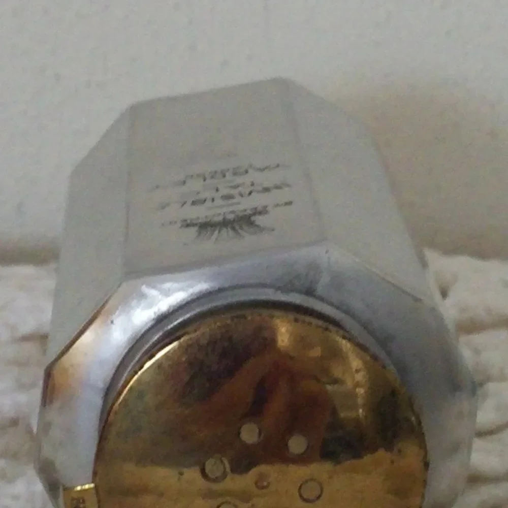 Yardley London Invisible Talc 4 oz Tin Container with Brass Top Vintage